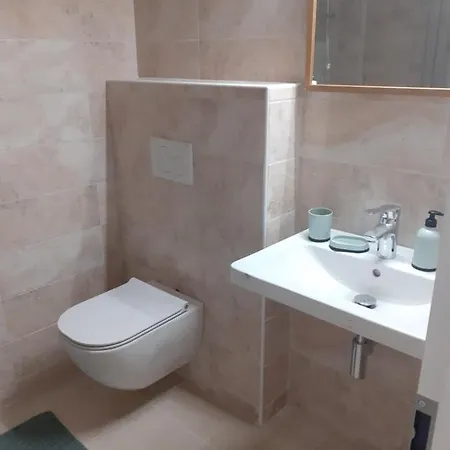 Apartman Na Samotě *
