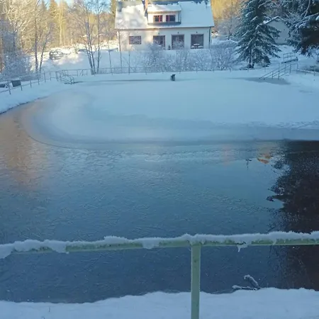 Na Samotě *
